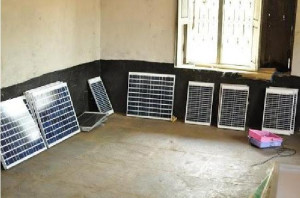 Solar Panels 35 W-10 units & 70 W-6 units with Stands units